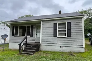 246 Keene St, Henderson, NC 27536 - Photo 1