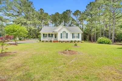 110 Phyllis Drive, Benson, NC 27504 - Photo 1