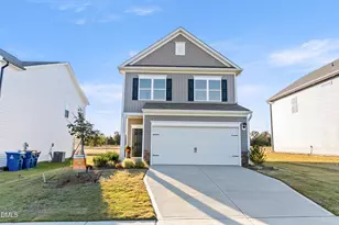 136 Bruce Dr, Dunn, NC 28334 - Photo 1