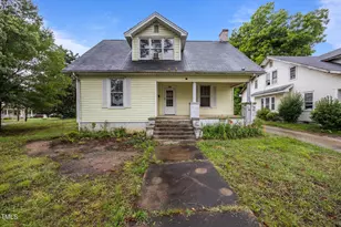 421 E Morehead St, Burlington, NC 27215 - Photo 1