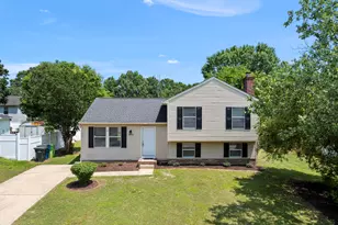 5529 Wood Pond Ct, Raleigh, NC 27610 - Photo 1