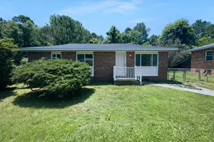 916 Waring St, Durham, NC 27704 - Photo 1