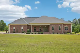 678 Rehder Dr, Fayetteville, NC 28306 - Photo 1