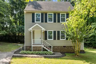 113 Fox Run, Henderson, NC 27536 - Photo 1