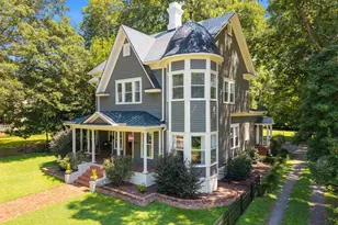 410 College St, Oxford, NC 27565 - Photo 1