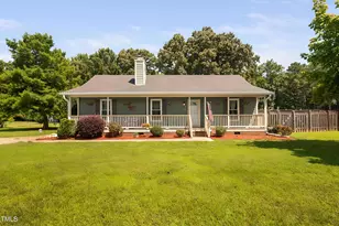 73 Richmond Dr, Archer Lodge, NC 27527 - Photo 1