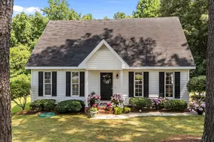 918 Circle Dr, Angier, NC 27501 - Photo 1