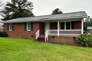 112 Bonnie Ln, Rocky Mount, NC 27801 - Photo 1