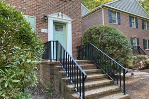 109 Gunston Ct, Chapel Hill, NC 27514 - Photo 1