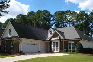 117 Crescent Dr, Dunn, NC 28334 - Photo 1