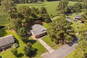 131 Brentwood Dr, Selma, NC 27576 - Photo 1