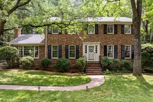 906 Grove St, Chapel Hill, NC 27517 - Photo 1