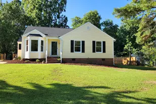 104 Pineview Dr, Zebulon, NC 27597 - Photo 1