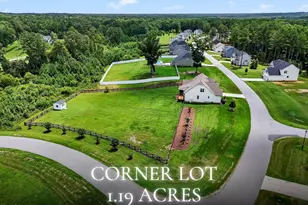 37 Berg St, Smithfield, NC 27577 - Photo 1