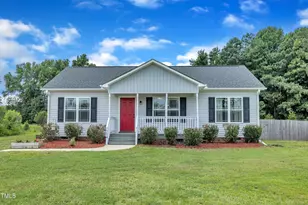 714 Thompson Rd, Four Oaks, NC 27524 - Photo 1