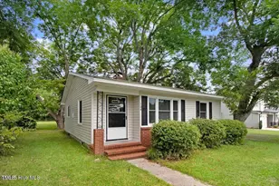 104 S Walnut St, Princeton, NC 27569 - Photo 1