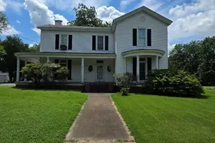 412 Kingsbury St, Oxford, NC 27565 - Photo 1