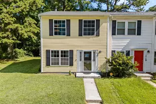 1813 Fox Hollow Dr, Raleigh, NC 27610 - Photo 1