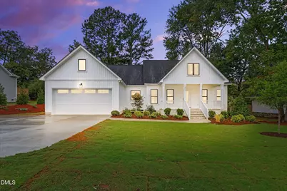 407 W Second Street, Clayton, NC 27520 - Photo 1