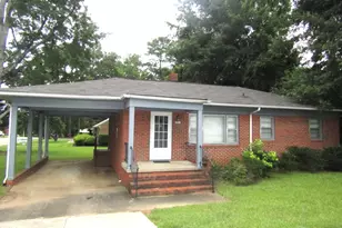 1401 Woodland Ave, Sanford, NC 27330 - Photo 1