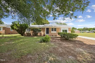 1028 Crayton Cir, Fayetteville, NC 28314 - Photo 1