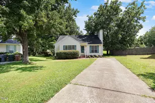 409 Vista Springs Circle Circle, Holly Springs, NC 27540 - Photo 1