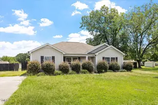 170 Johnston Farms Dr, Smithfield, NC 27577 - Photo 1