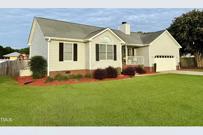 102 Elliot Place, Pikeville, NC 27863 - Photo 1