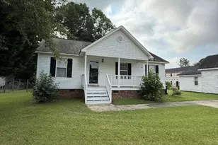 125 Temple St, Four Oaks, NC 27524 - Photo 1