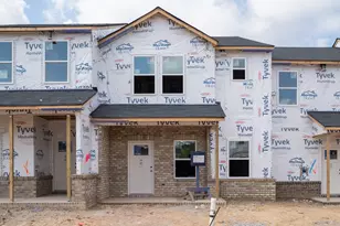 725 Chandler Stone Dr, Zebulon, NC 27597 - Photo 1