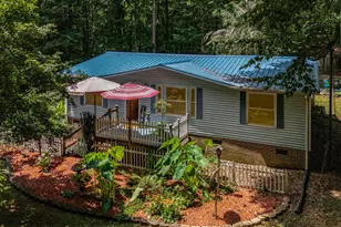 3818 Spg Gdn Ct, Mebane, NC 27302 - Photo 1