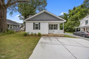 208 W Holt St, Burlington, NC 27217 - Photo 1