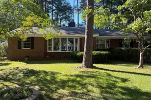 1112 S Crescent Dr, Smithfield, NC 27577 - Photo 1