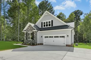 925 Lynch Rd, Selma, NC 27576 - Photo 1