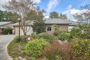 5 Bayswater Pl, Chapel Hill, NC 27517 - Photo 1