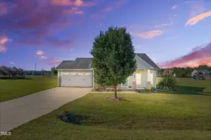 380 Fairfax Dr, Sanford, NC 27332 - Photo 1