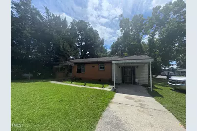 210 E Crestview Dr Drive, Smithfield, NC 27577 - Photo 1