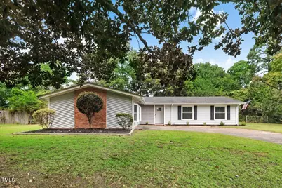 111 Robin Lake Drive, Dudley, NC 28333 - Photo 1