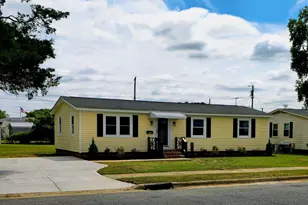 403 S Market St, Benson, NC 27504 - Photo 1
