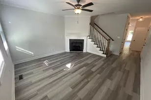 208 W Sycamore St, Zebulon, NC 27597 - Photo 1