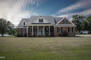 515 Briarwood Rd, Warsaw, NC 28398 - Photo 1