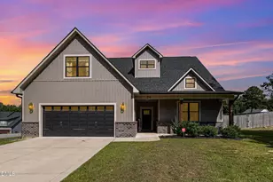 214 Summerlin Dr, Sanford, NC 27332 - Photo 1