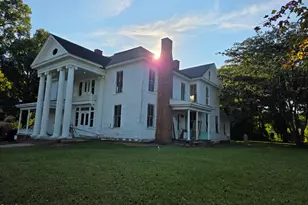101 S Elm St, Louisburg, NC 27549 - Photo 1