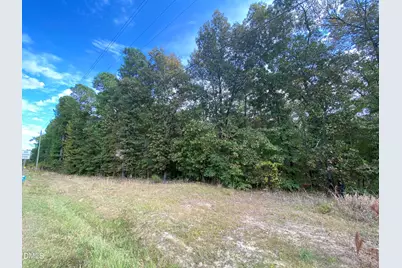 123 Nc 210 S, Bunnlevel, NC 28323 - Photo 1