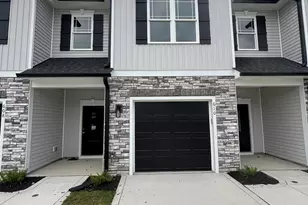 608 S Blackmon St, Benson, NC 27504 - Photo 1