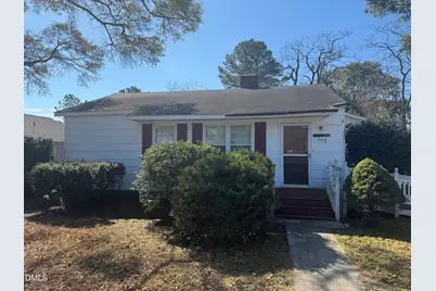 102 Laurel Lake Road, Salemburg, NC 28385 - Photo 1