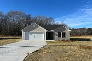 1790 NC-111, Pinetops, NC 27864 - Photo 1