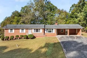 201 Pondarosa Rd, Siler City, NC 27344 - Photo 1