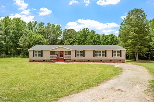 371 Barnes Ridge Dr, Clayton, NC 27520 - Photo 1