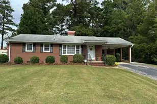 1224 Oakridge Ave, Henderson, NC 27536 - Photo 1